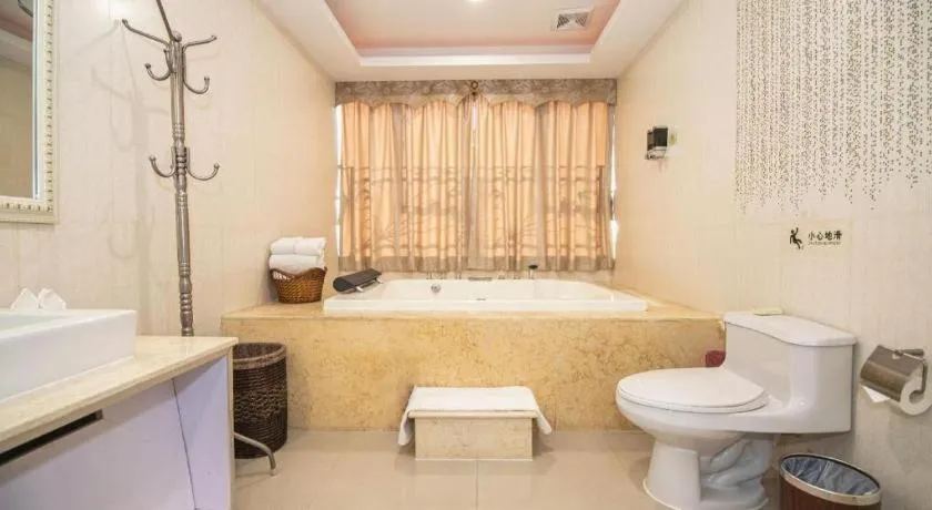 Shunde Emperor Hotel