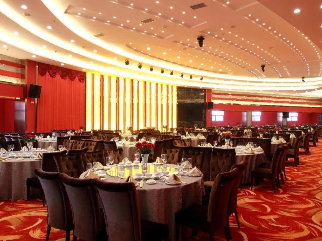 Shunde Emperor Hotel