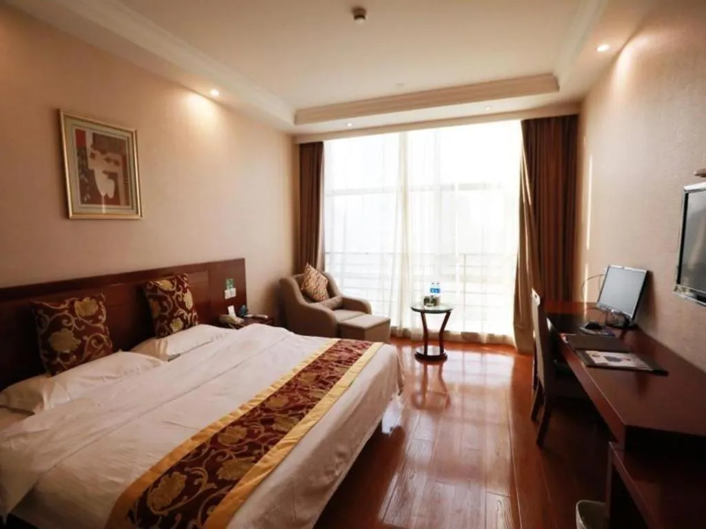 Bed in GreenTree Inn Zhoushan New Town Hotel