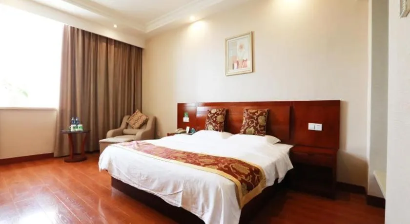 Bed in GreenTree Inn Zhoushan New Town Hotel