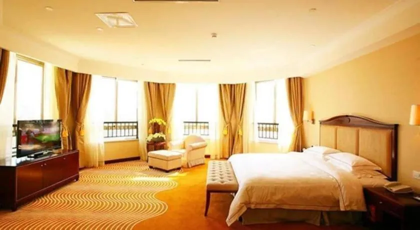 Bed in Country Garden Phoenix Hotel Chaohu