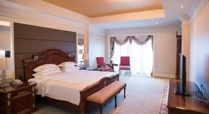 Bed in Country Garden Phoenix Hotel Chaohu