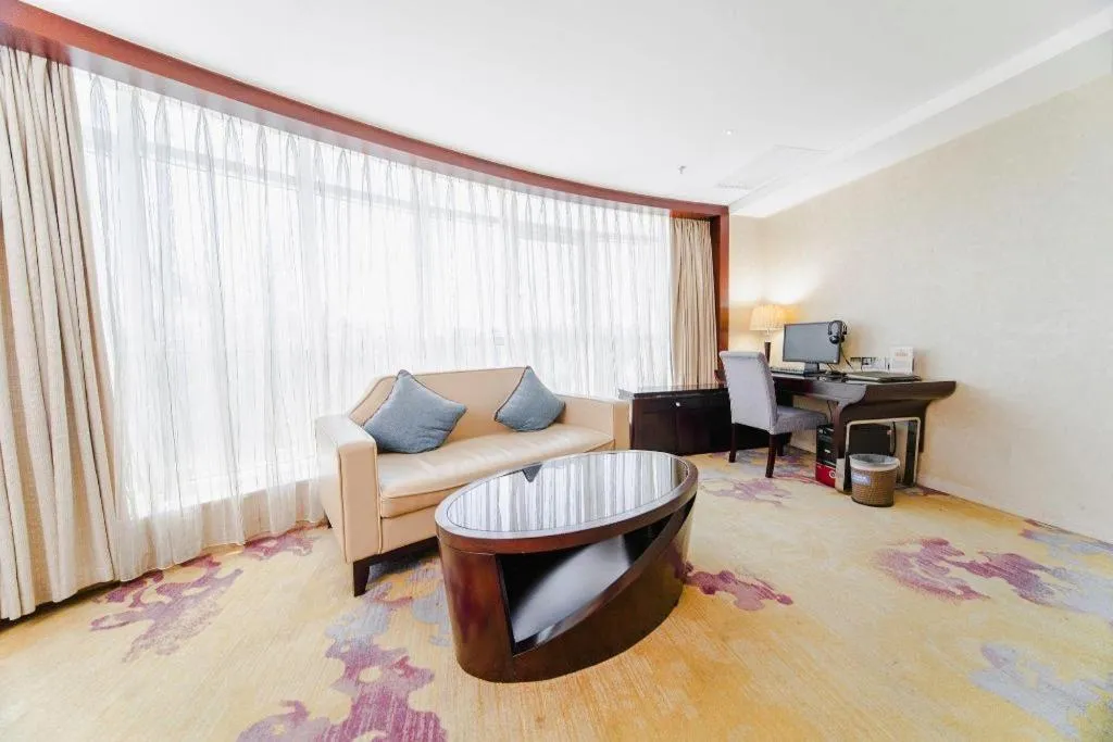 Haikou Conifer Garden Hotel