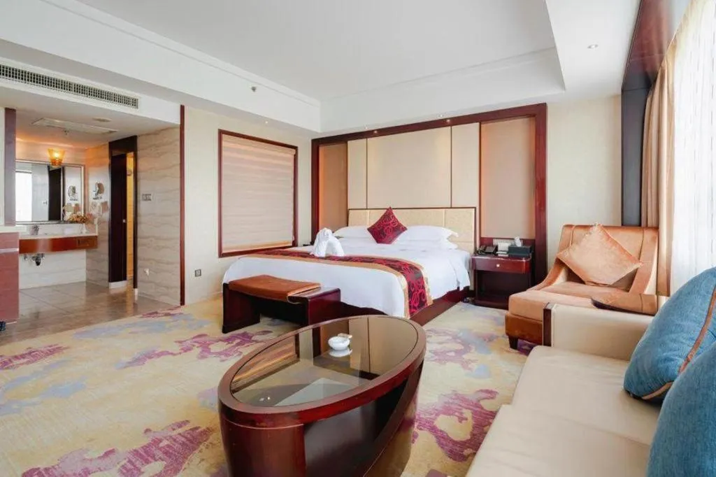 Bed in Haikou Conifer Garden Hotel