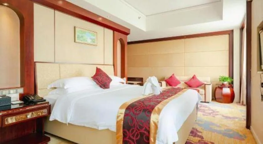 Bed in Haikou Conifer Garden Hotel