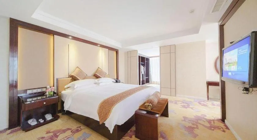 Bed in Haikou Conifer Garden Hotel