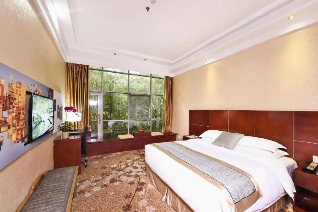 Bed in Langshan Hotel Shenzhen