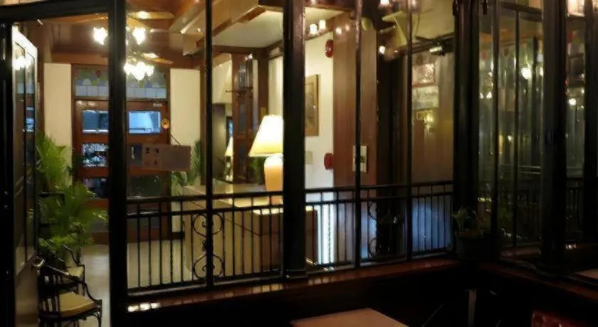 Adriatico Arms Hotel