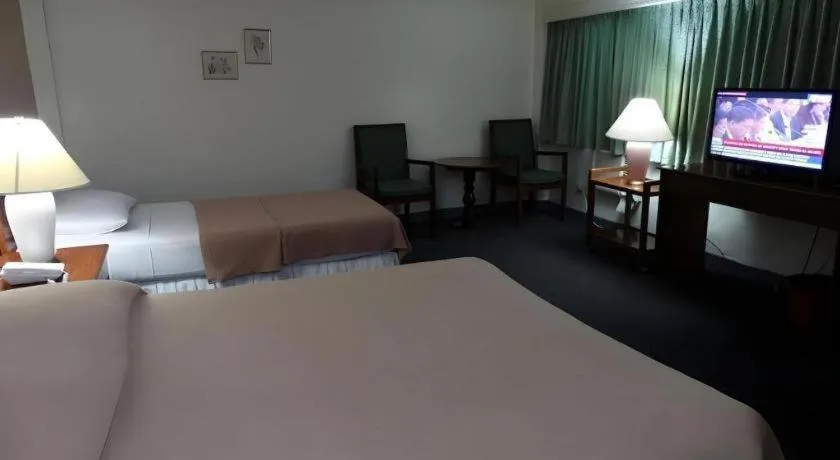 Bed in Adriatico Arms Hotel