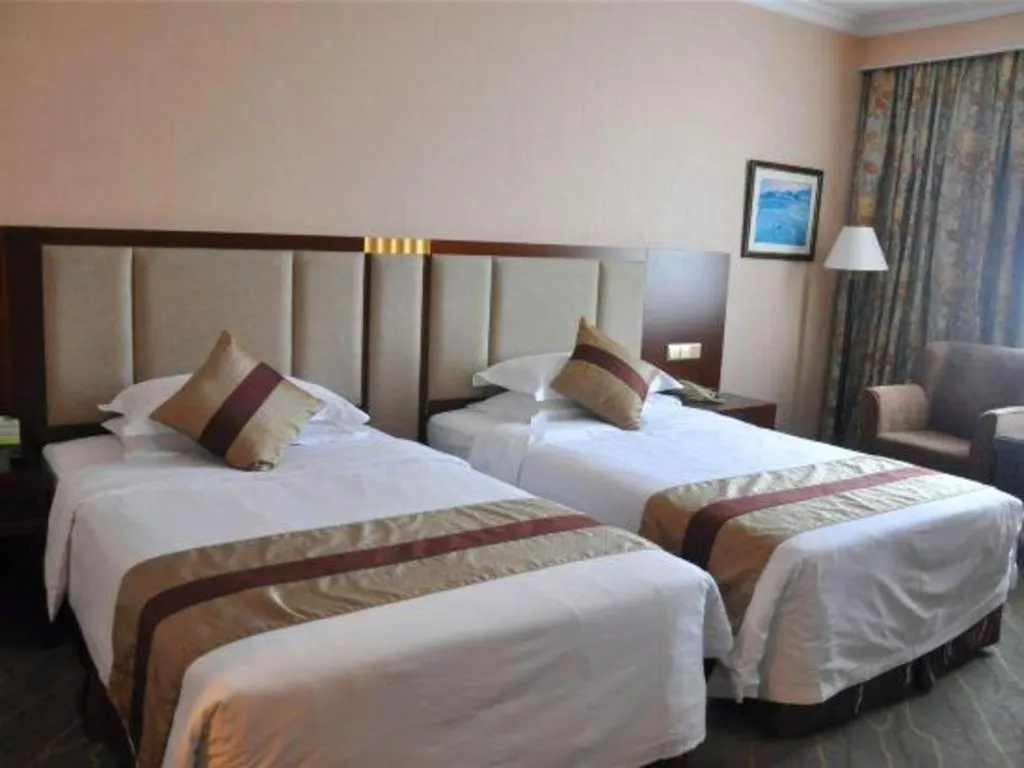 Bed in Chongqing Sunshine Continental Grand Hotel