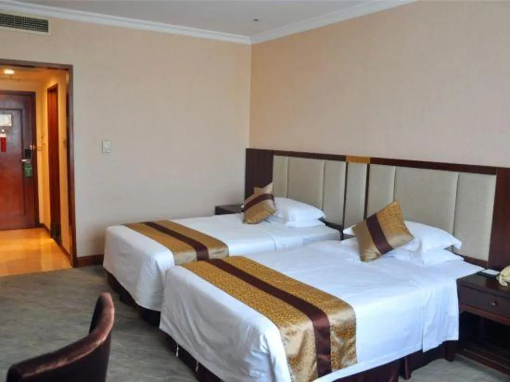 Bed in Chongqing Sunshine Continental Grand Hotel