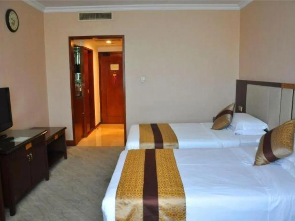 Bed in Chongqing Sunshine Continental Grand Hotel