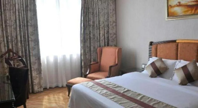 Bed in Chongqing Sunshine Continental Grand Hotel