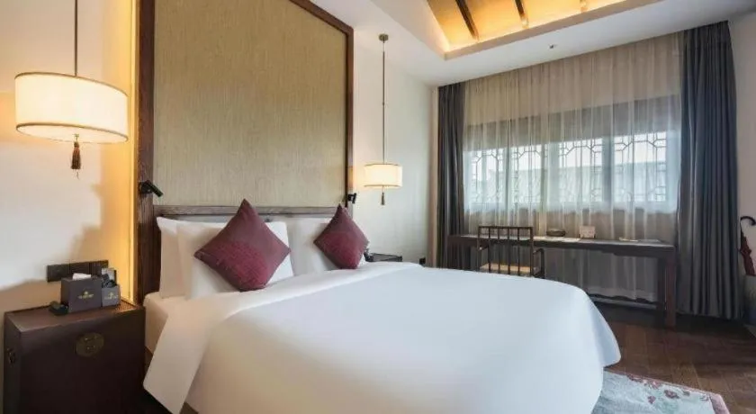 Bed in Grand House Chongqing Dazu Rock Carvings