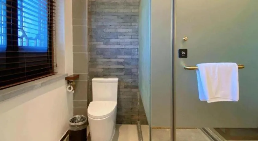 Grand House Chongqing Dazu Rock Carvings