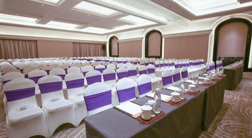 Grand New Century Hotel Yixing