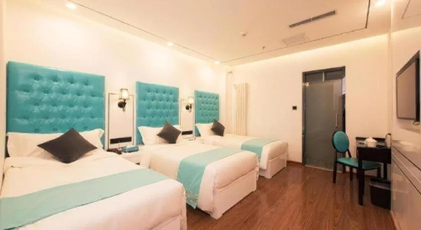 Xana Lite Beijing West Station Branch