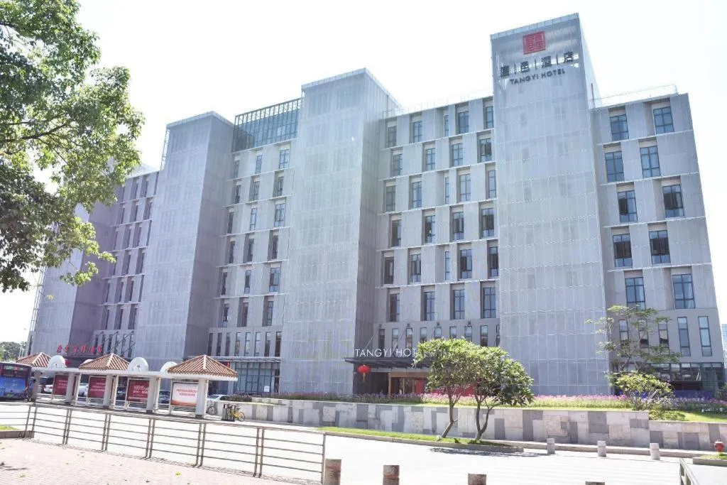 Zhuhai Tangyi Hotel