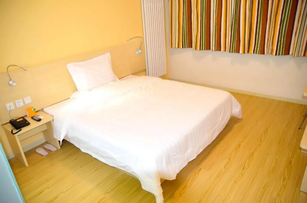 Bed in 7 Days Inn Shijiazhuang Zhengding Airport