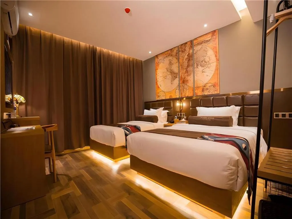 Bed in James Joyce Coffetel·Kaifeng Drum Tower