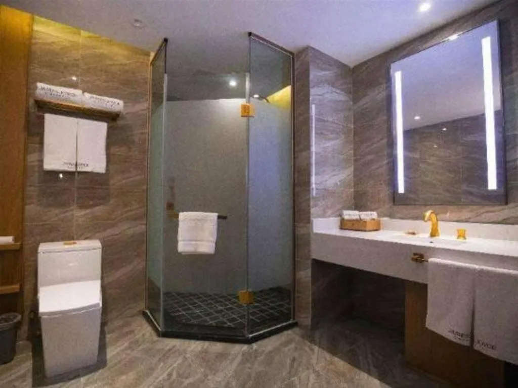 James Joyce Coffetel·Kaifeng Drum Tower