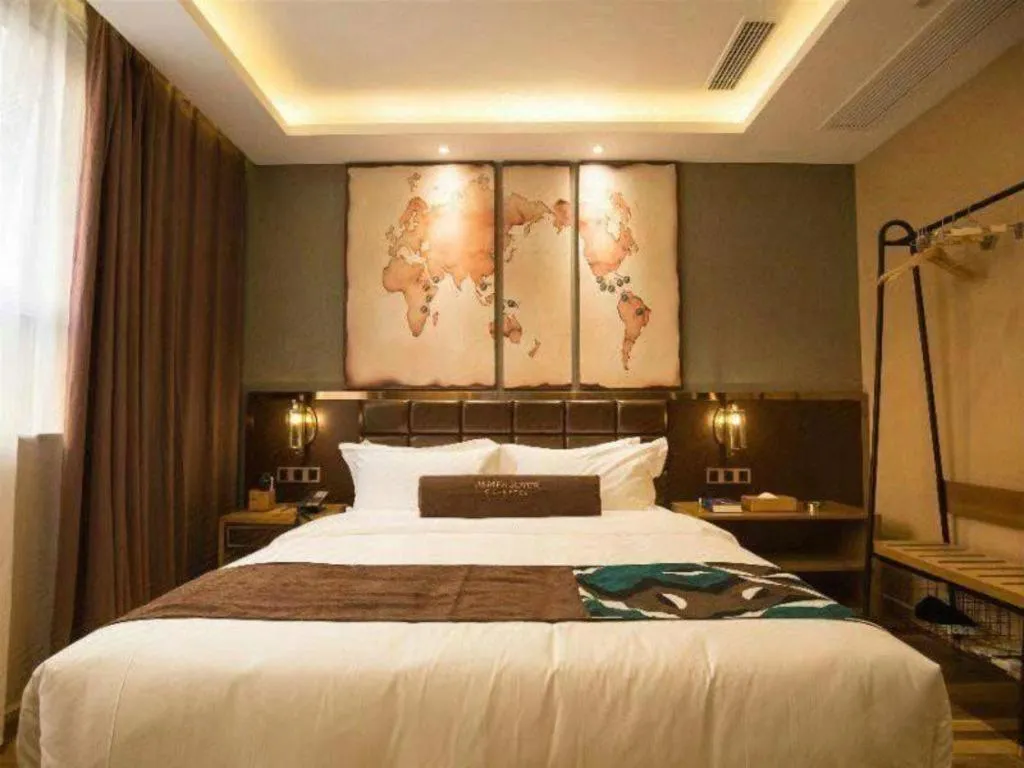 Bed in James Joyce Coffetel·Kaifeng Drum Tower