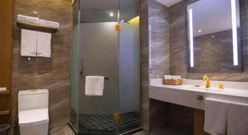 James Joyce Coffetel·Kaifeng Drum Tower