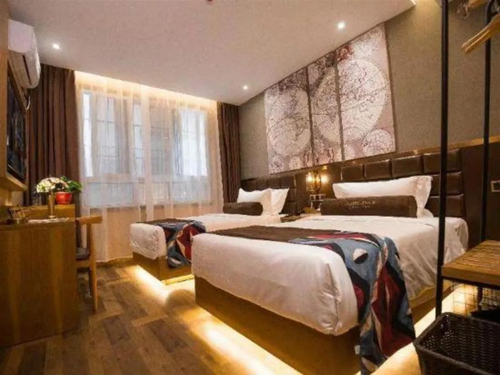 Bed in James Joyce Coffetel·Kaifeng Drum Tower