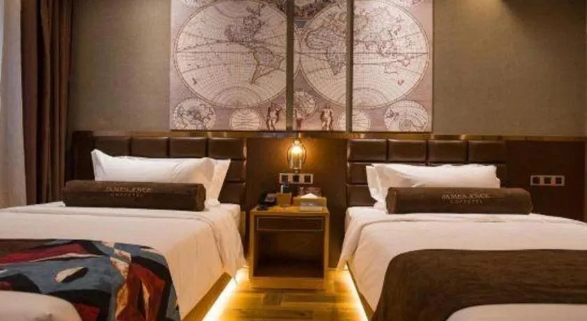 Bed in James Joyce Coffetel·Kaifeng Drum Tower