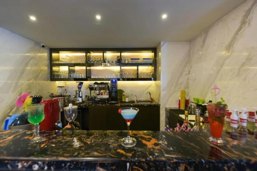 Zmax Changzhi Bayi Square