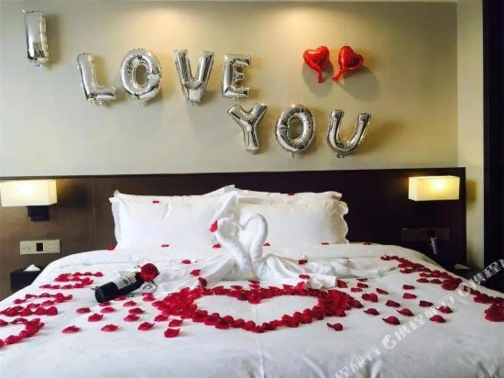 Bed in Zmax Changzhi Bayi Square