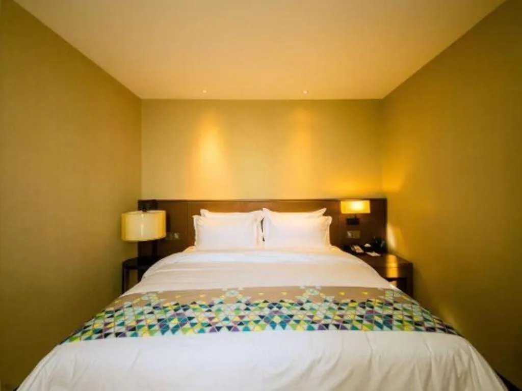 Bed in Zmax Changzhi Bayi Square