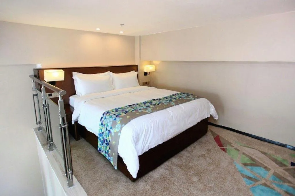 Bed in Zmax Changzhi Bayi Square