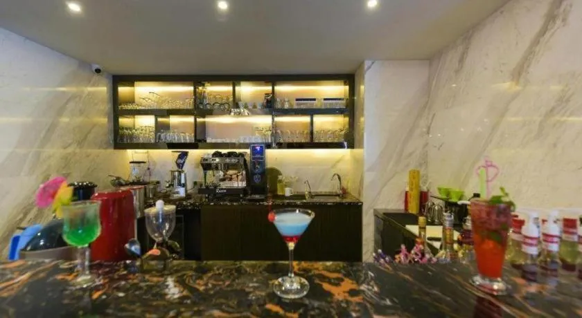 Zmax Changzhi Bayi Square