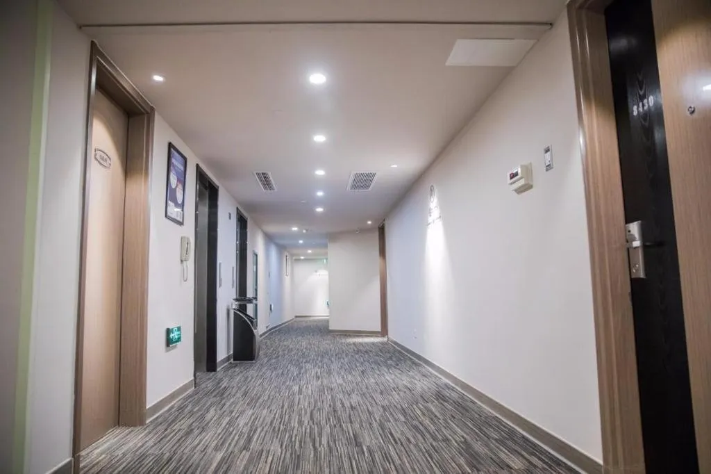 Jinjiang Inn Select Yancheng Oufeng Hua Street Julong Lake