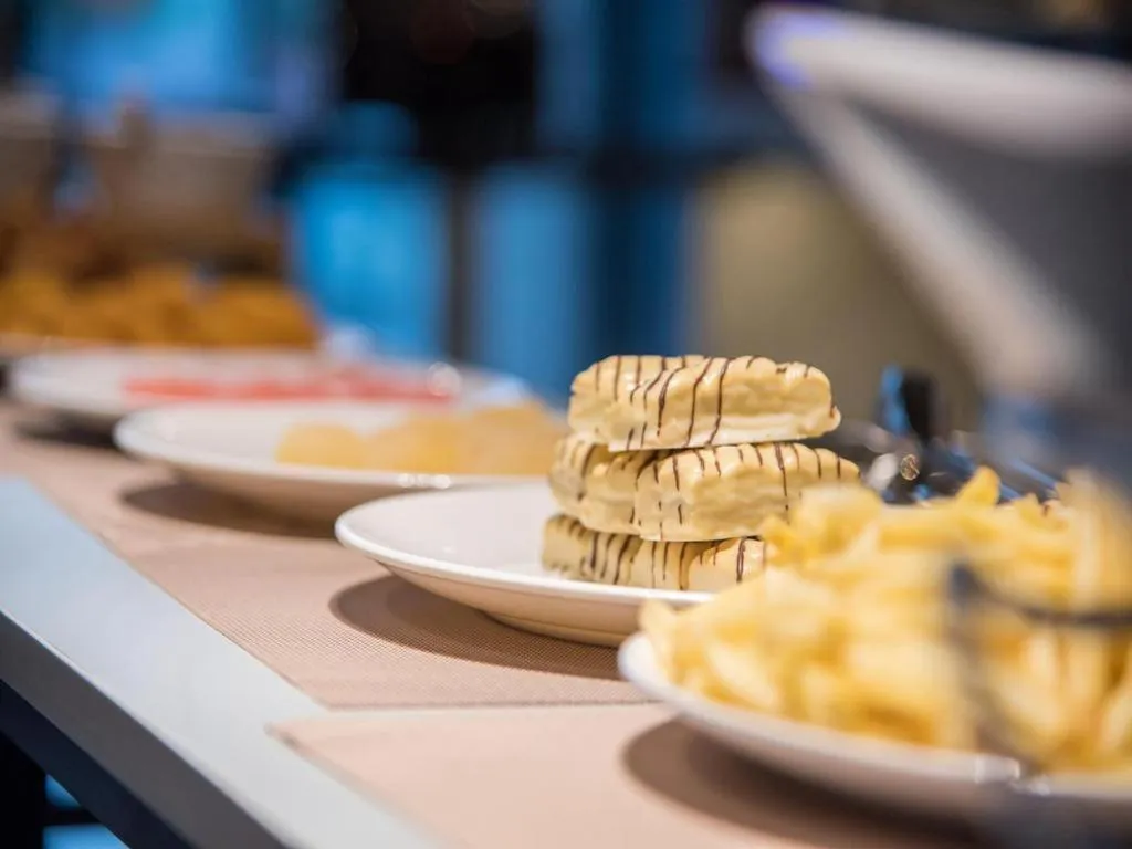 Zmax Qingyuan Yiwu Trade City