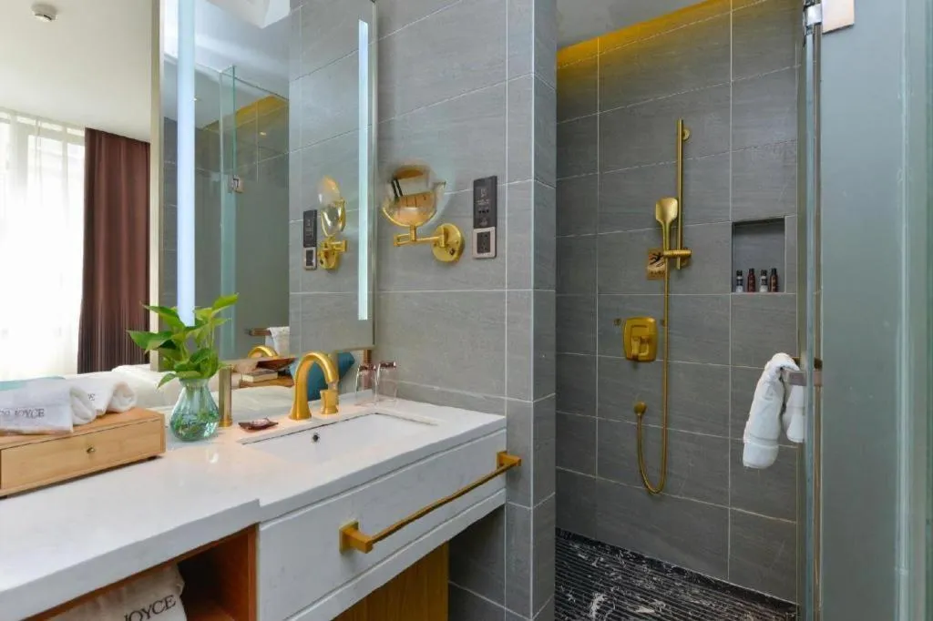 James Joyce Coffetel·Shanghai New International Expo Cente