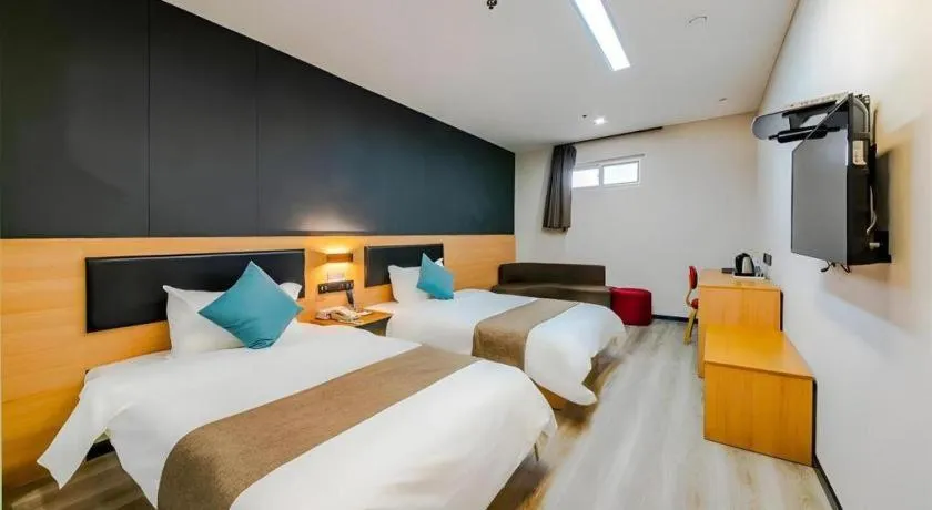 Bed in Thank Inn Plus Hotel Shandong Zhucheng Renmin Road