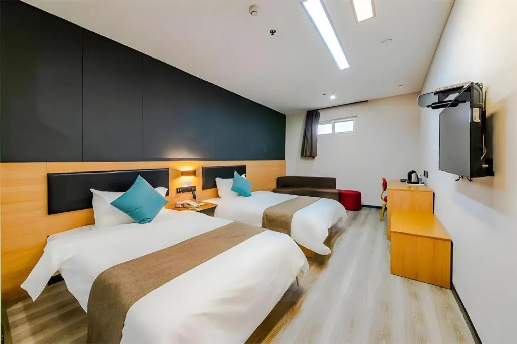 Bed in Thank Inn Plus Hotel Shandong Zhucheng Renmin Road