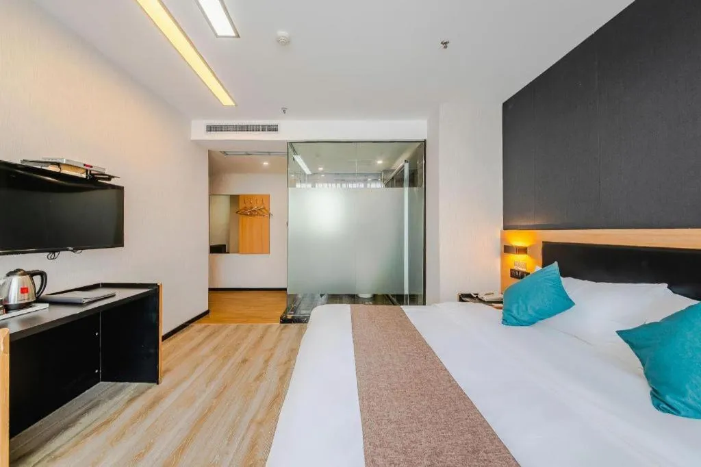 Bed in Thank Inn Plus Hotel Shandong Zhucheng Renmin Road