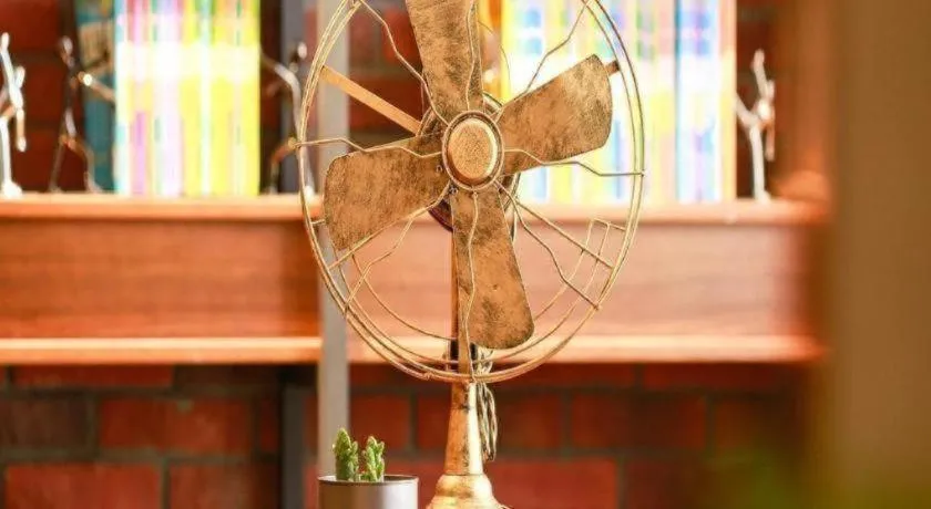 James Joyce Coffetel Harbin Railway Station Songlei Yuanda Pedestrian Street