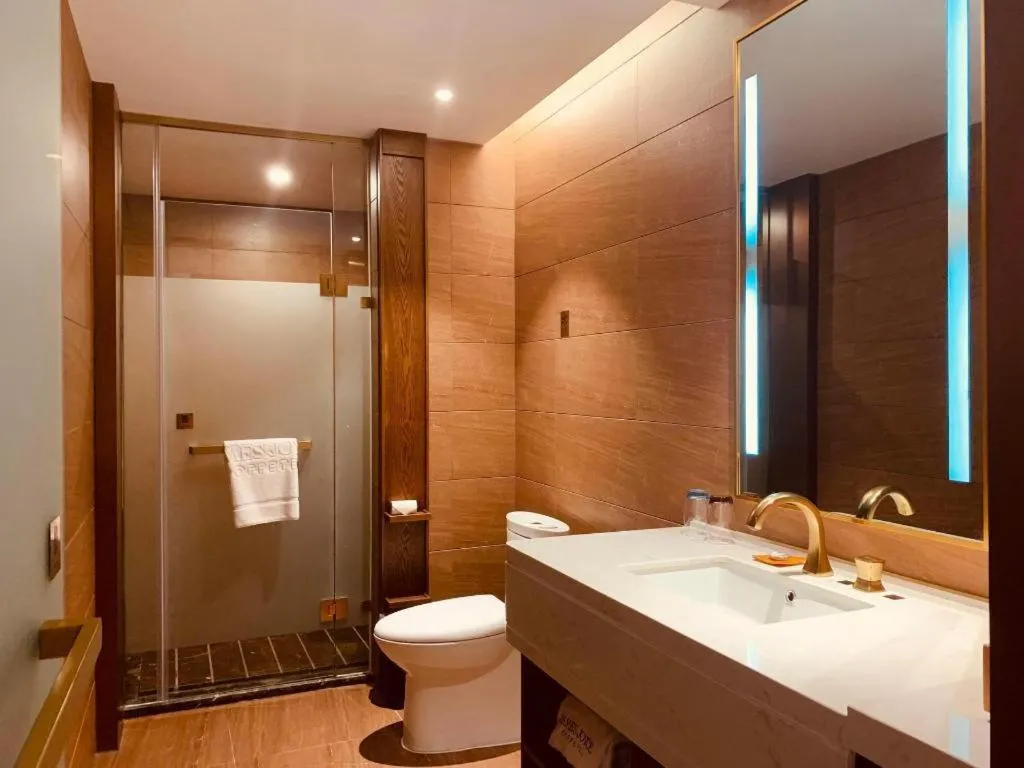 James Joyce Coffetel Harbin Railway Station Songlei Yuanda Pedestrian Street