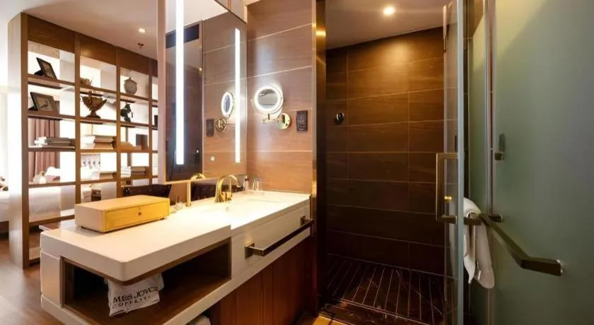 James Joyce Coffetel·Huludao Xingcheng Seaside Tourist Scenic Spot