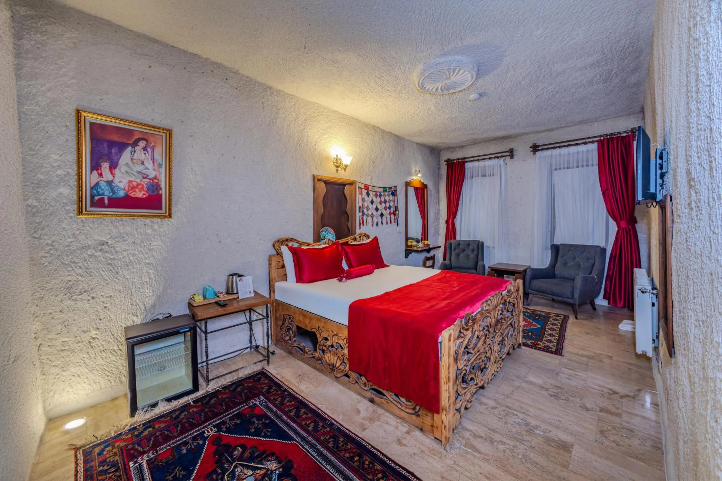 Photo of the whole room, Bed in Onur Cave Cappadocia