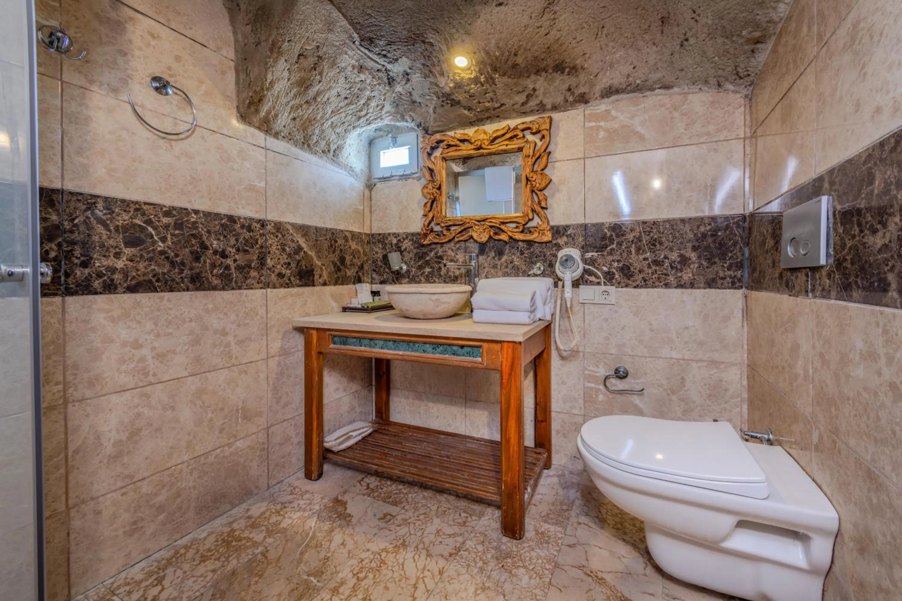 Shower in Onur Cave Cappadocia