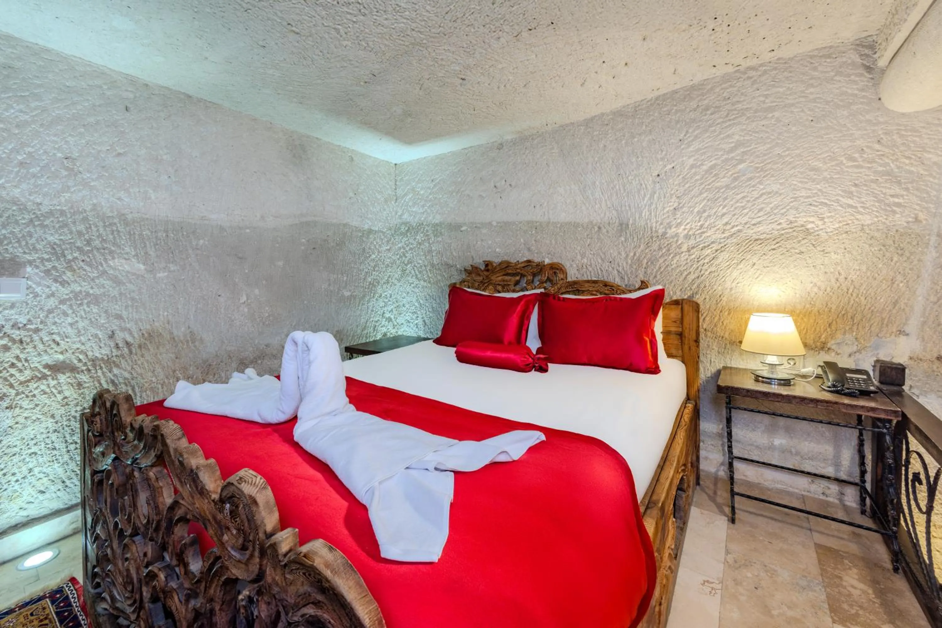 Bed in Onur Cave Cappadocia
