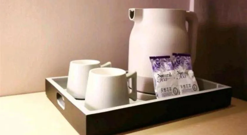 Lavande Hotel Beijing Daxing Airport Qingyuan Road Metro Station Joy City