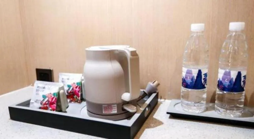 Lavande Hotel Beijing Daxing Airport Qingyuan Road Metro Station Joy City