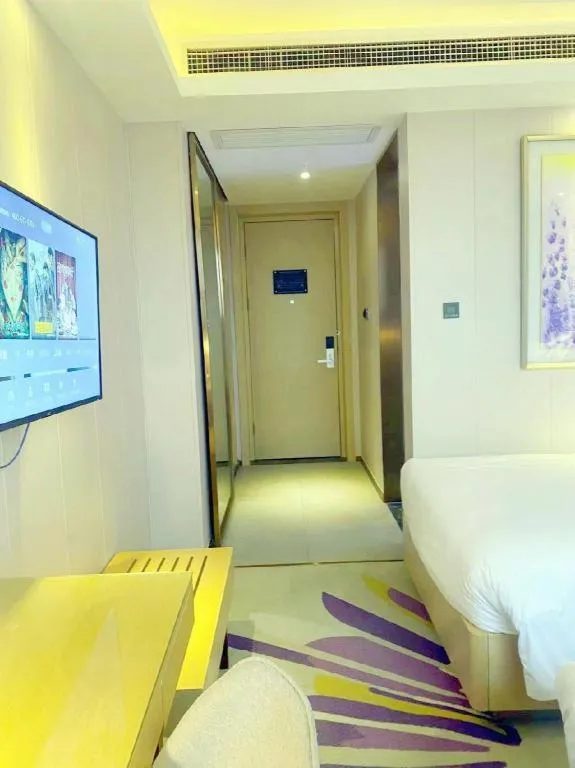 Lavande Hotel Beijing Daxing Airport Qingyuan Road Metro Station Joy City