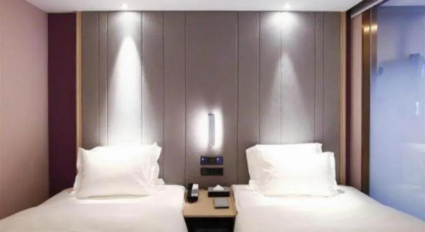 Bed in Lavande Hotel Beijing Daxing Airport Qingyuan Road Metro Station Joy City